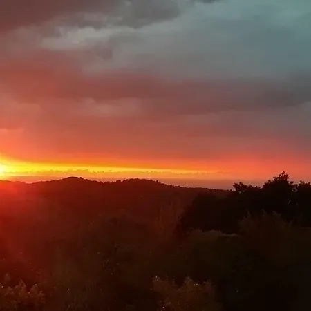 T'aloni 3* Chortáta