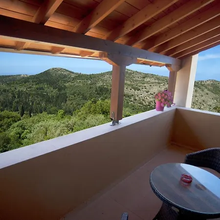 Guest house T'aloni Chortata